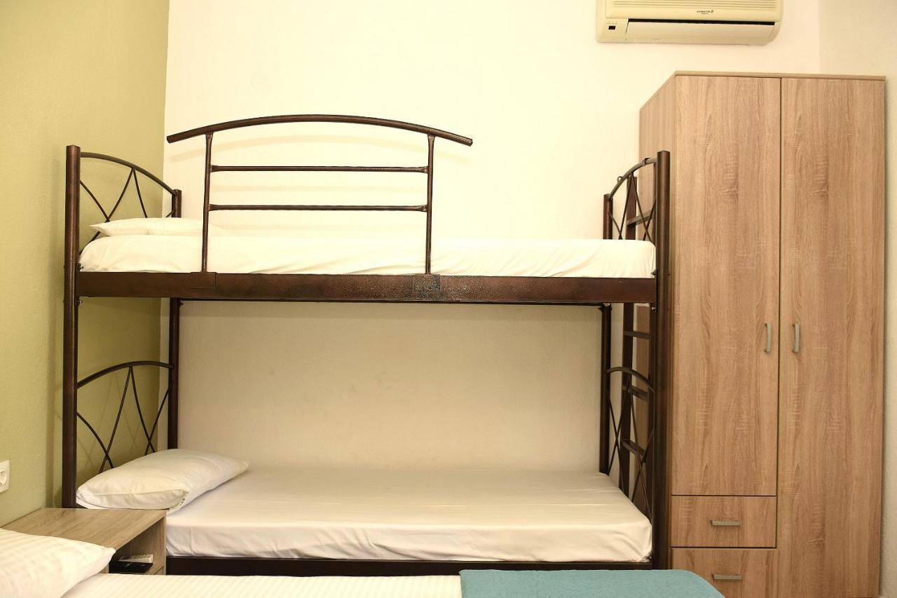 Anna Pousi Studios & Apartment Ormos Panagias Extérieur photo