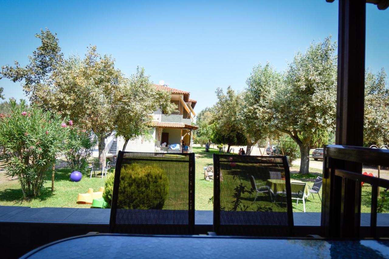 Anna Pousi Studios & Apartment Ormos Panagias Extérieur photo