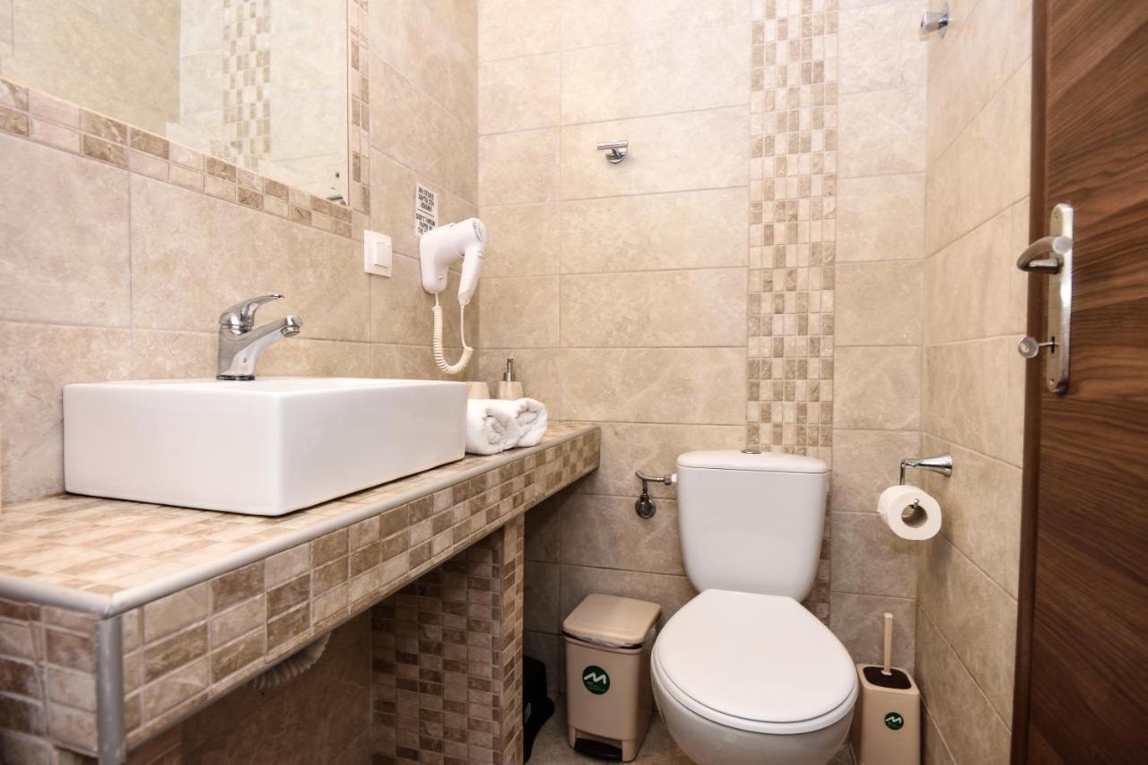 Anna Pousi Studios & Apartment Ormos Panagias Extérieur photo