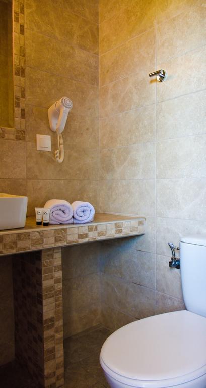 Anna Pousi Studios & Apartment Ormos Panagias Extérieur photo